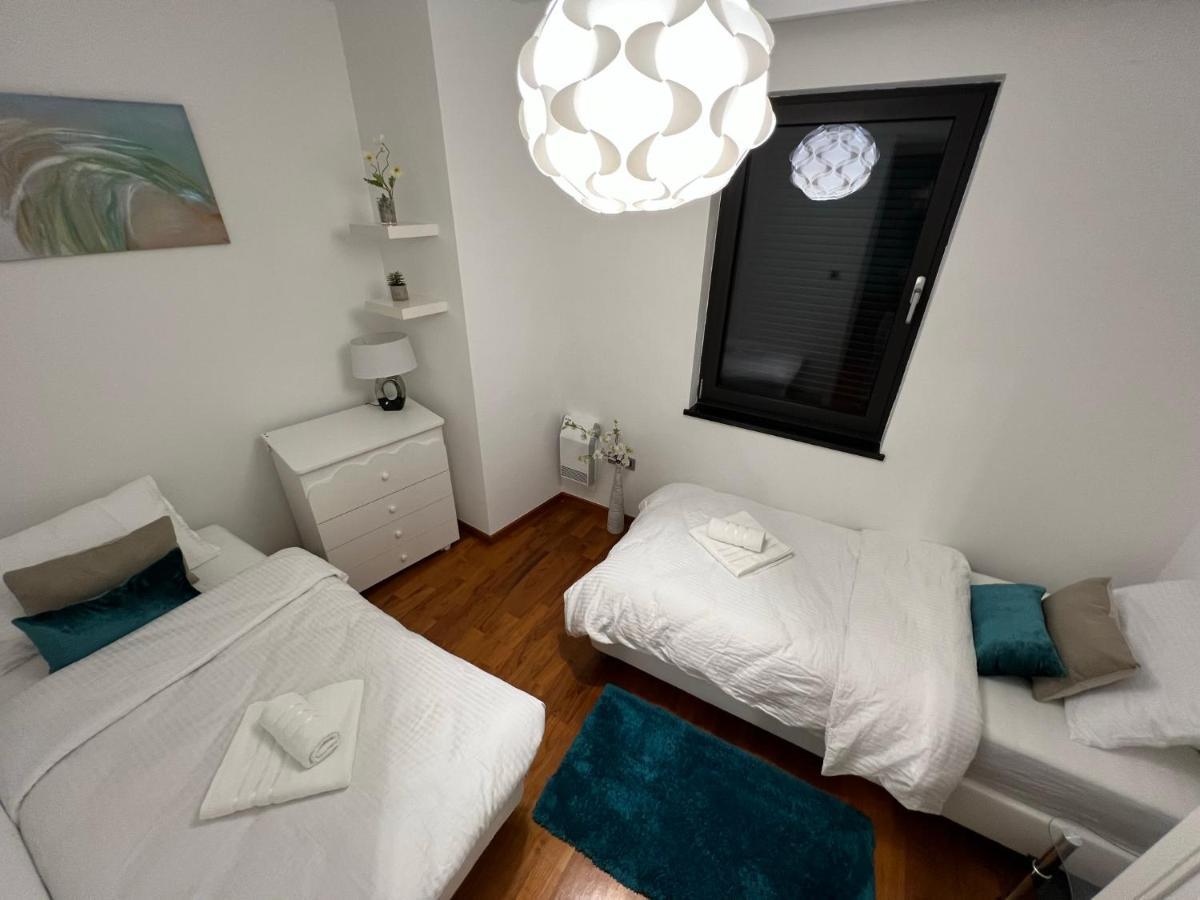 Ferienwohnung Luxury Laurus Penthouse With Awesome Sea View Primošten Exterior foto