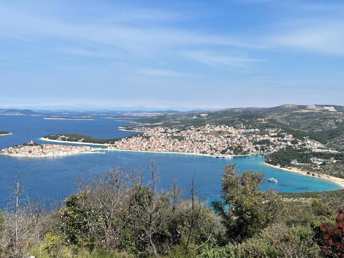 Ferienwohnung Luxury Laurus Penthouse With Awesome Sea View Primošten Exterior foto