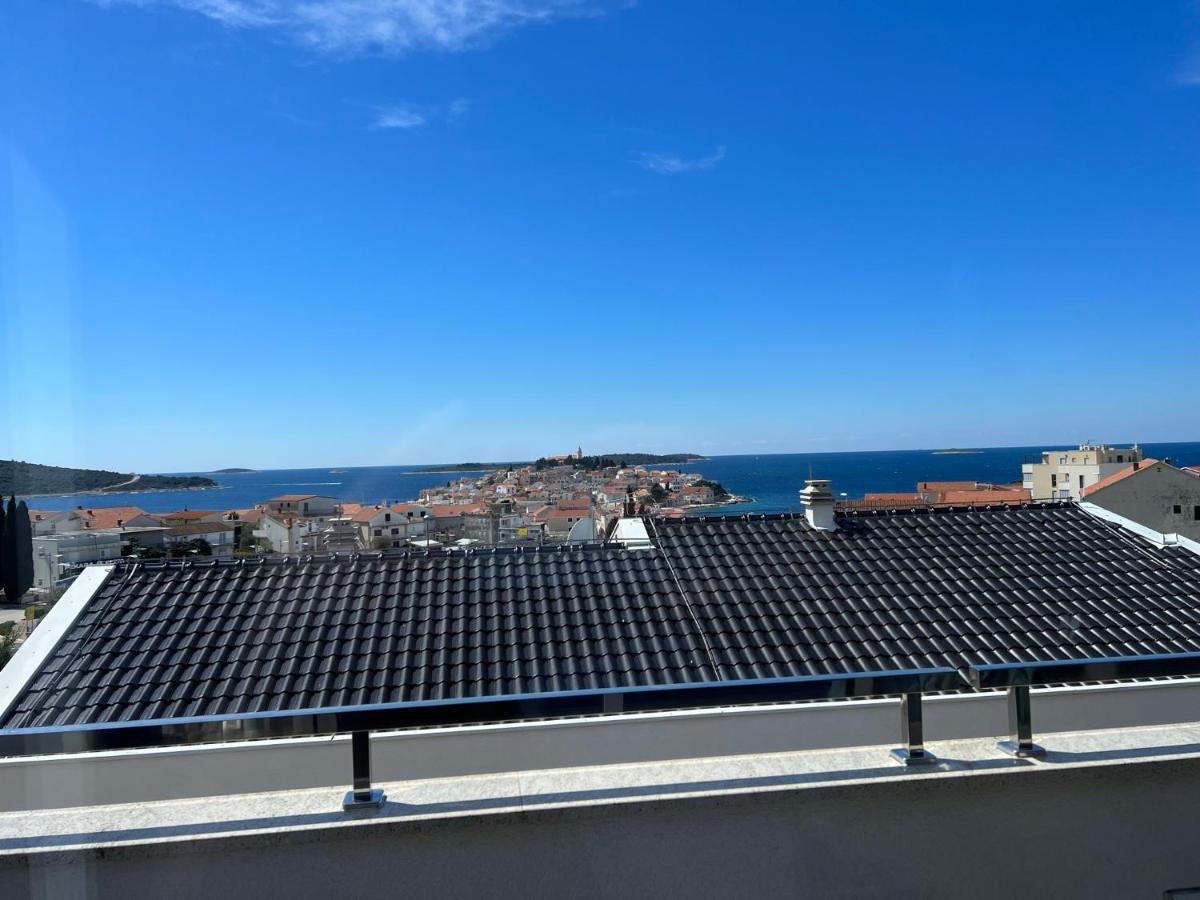 Ferienwohnung Luxury Laurus Penthouse With Awesome Sea View Primošten Exterior foto