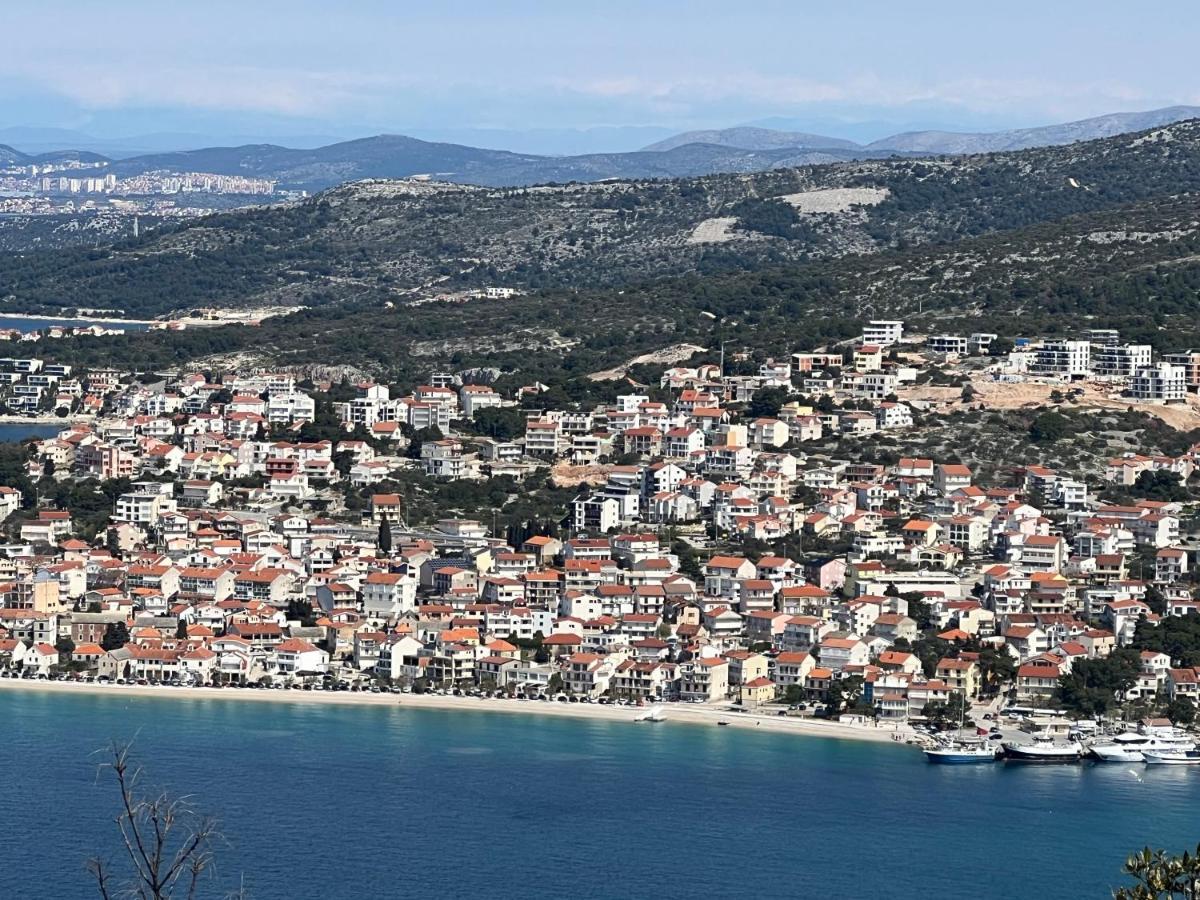 Ferienwohnung Luxury Laurus Penthouse With Awesome Sea View Primošten Exterior foto