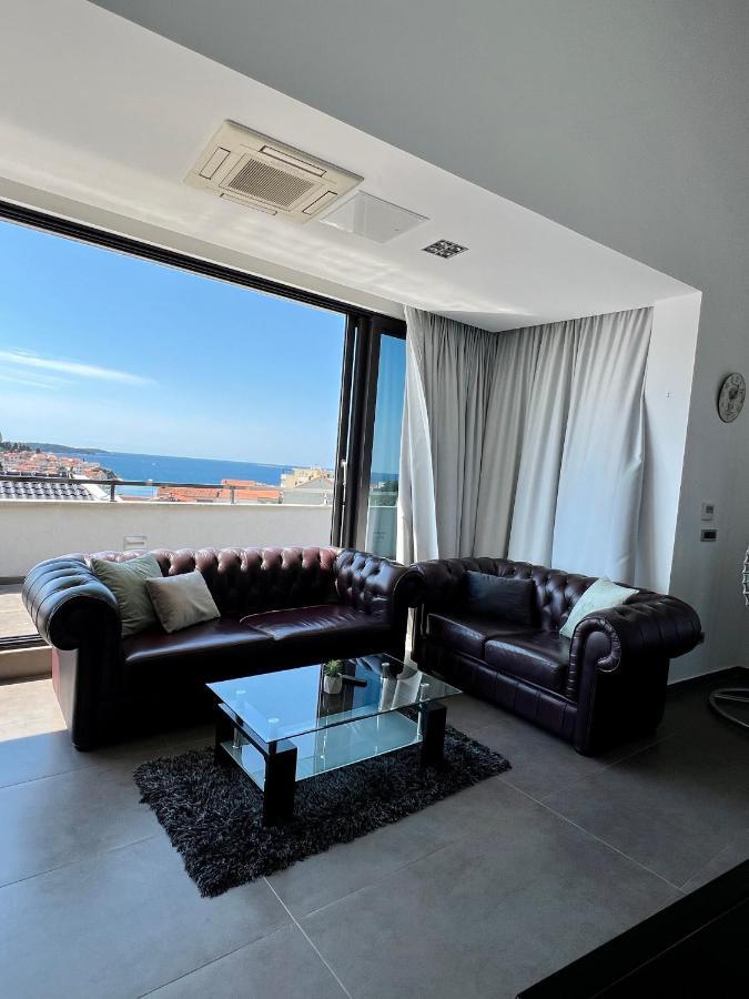 Ferienwohnung Luxury Laurus Penthouse With Awesome Sea View Primošten Exterior foto