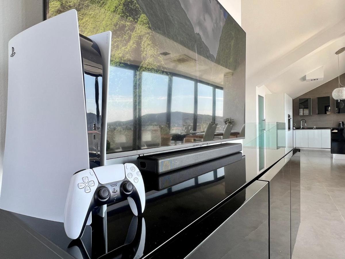 Ferienwohnung Luxury Laurus Penthouse With Awesome Sea View Primošten Exterior foto
